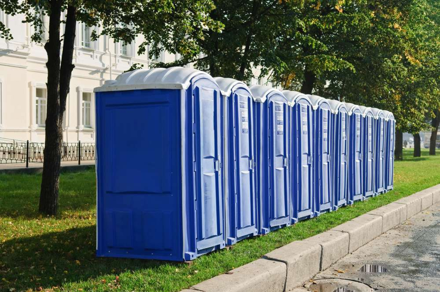 Pickup Availability: Porta Potty Rental in Chicago IL