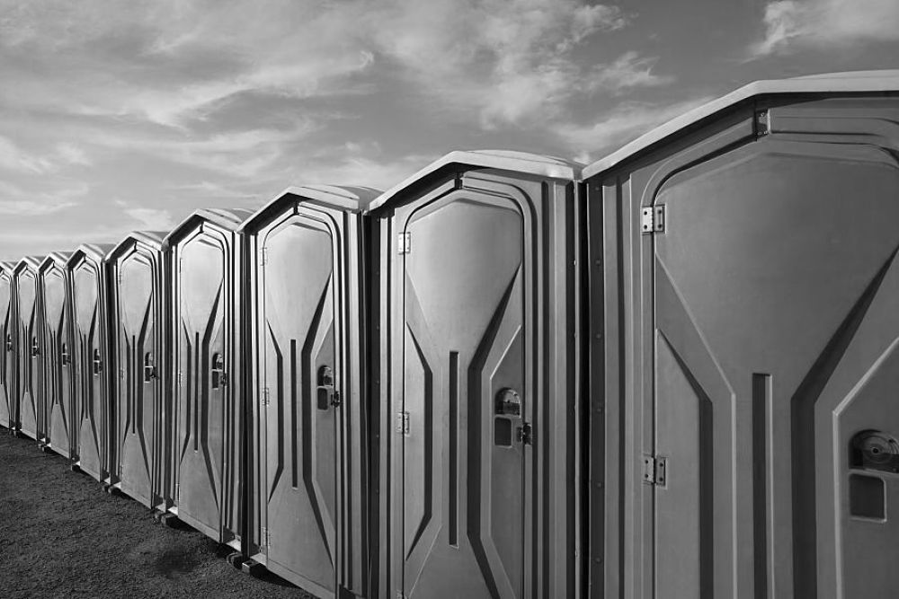 Options for Delivery: Porta Potty Rental in Chicago IL