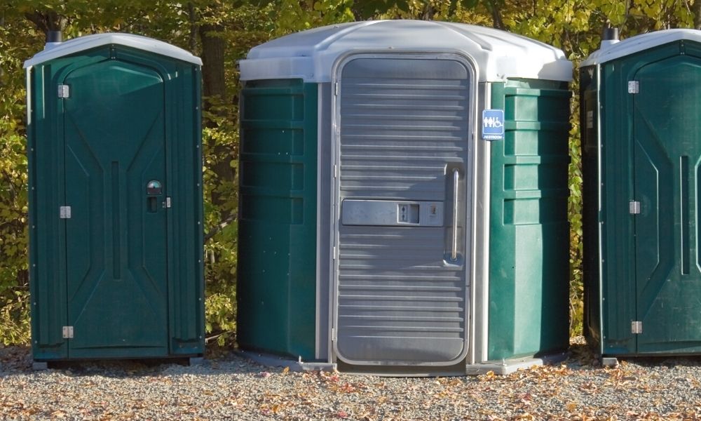 Quantity Matters: Availability of Porta Potty Rental in Chicago, IL